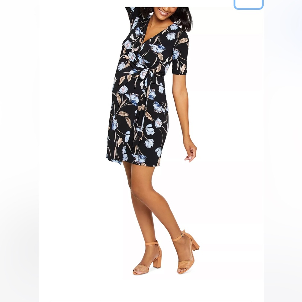Motherhood Maternity Waist Tie Surplice Wrap dress, medium - Picture 3 of 6